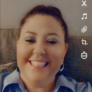 Meet your Posher, Kecia